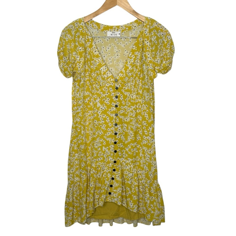 WISH Golden Bloom Floral Crepe V-Neck Short Sleeve Ruffle Hem Dress Size Medium - Picture 3 of 11